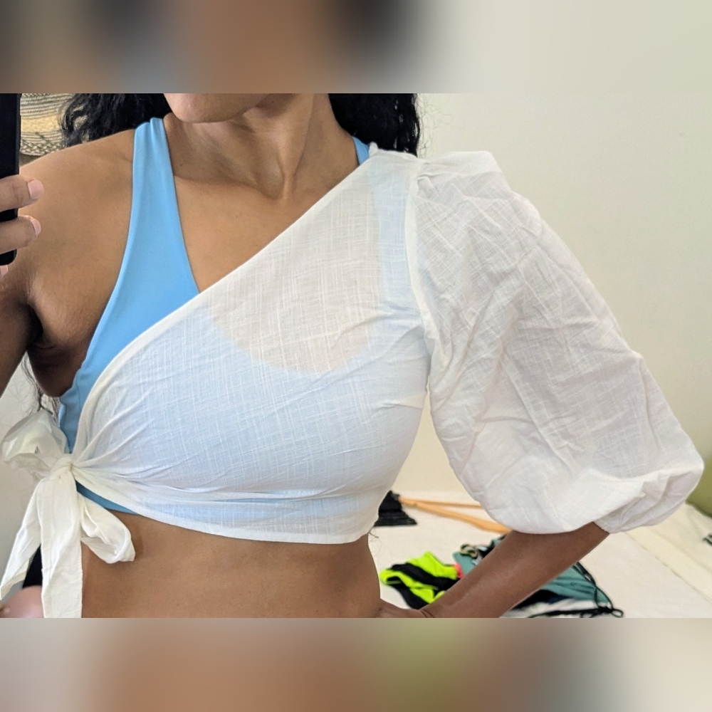 White One-Shoulder Puff-Sleeve Crop Top